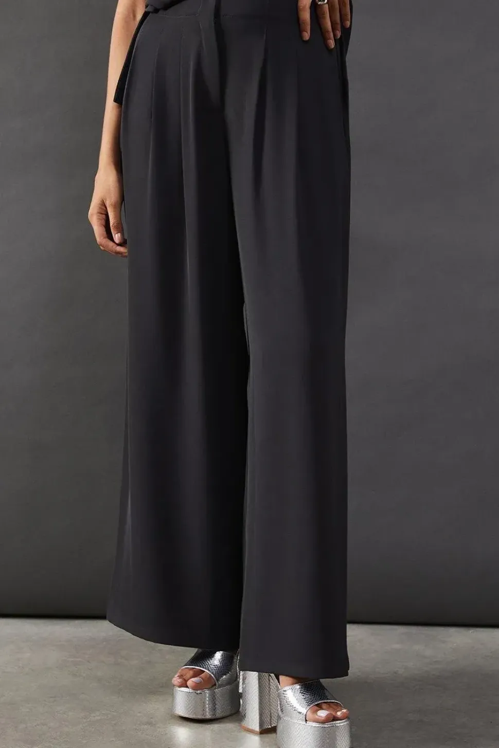 Drape Pleat Detail Wide Leg Trouser