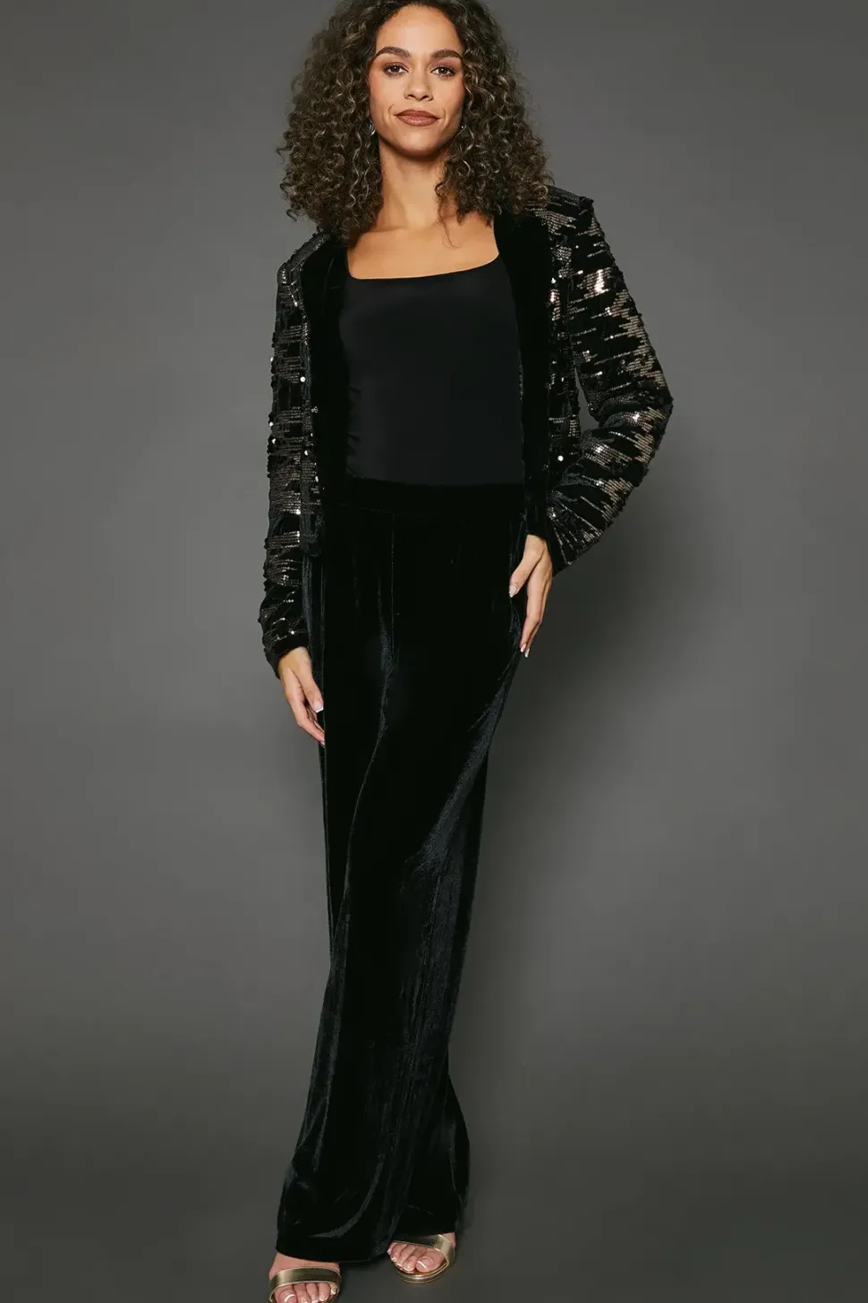 Edge To Edge Short Jacket