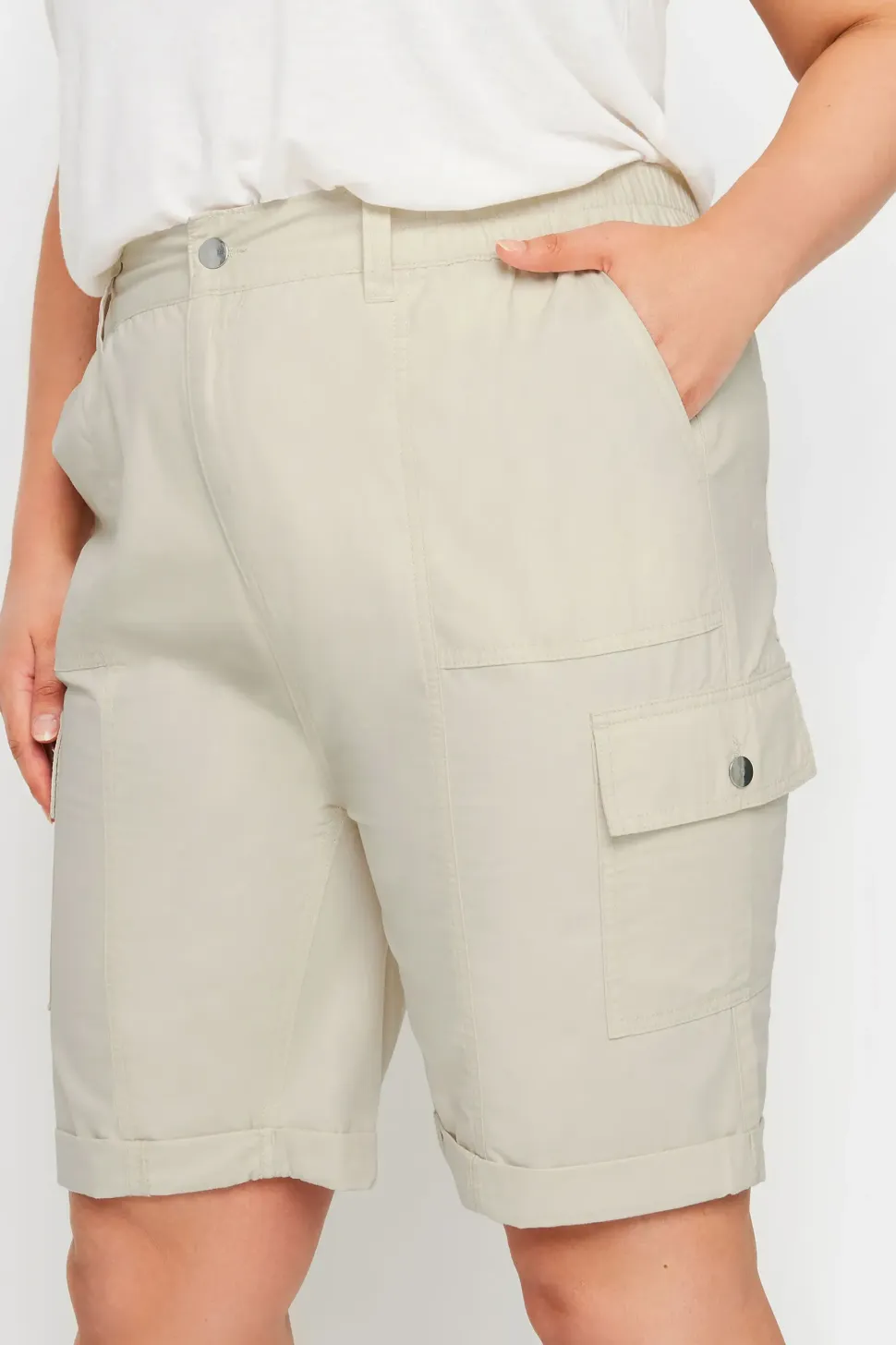 Elasticated Waist Cargo Shorts