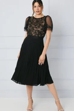 Embellished Lace Bodice Pleated Midi Dress