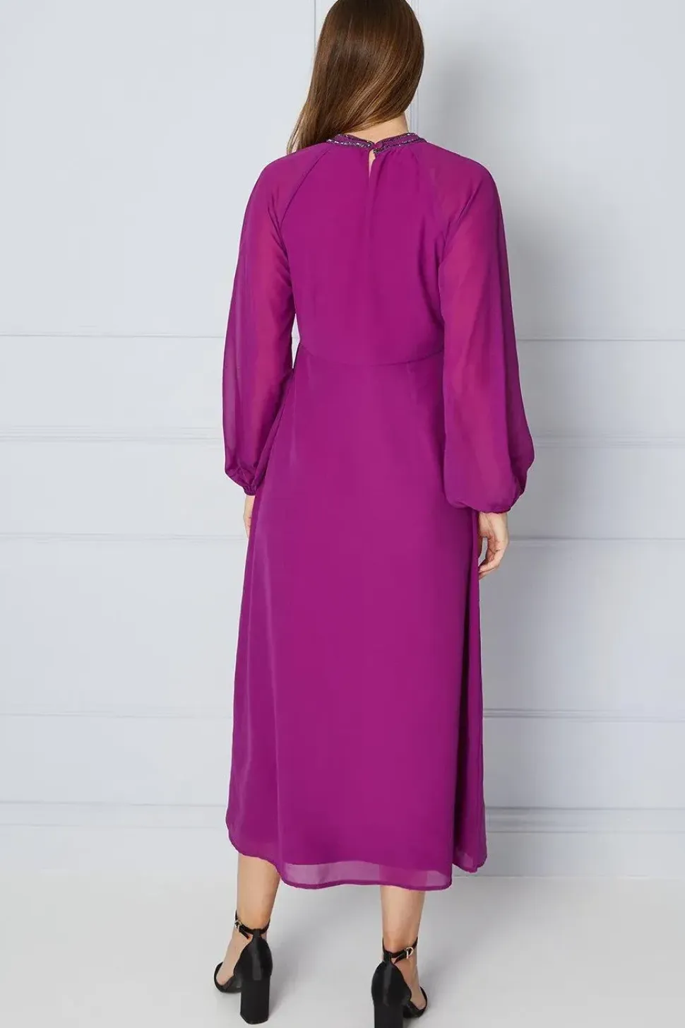 Embellished Neckline Midi Dress