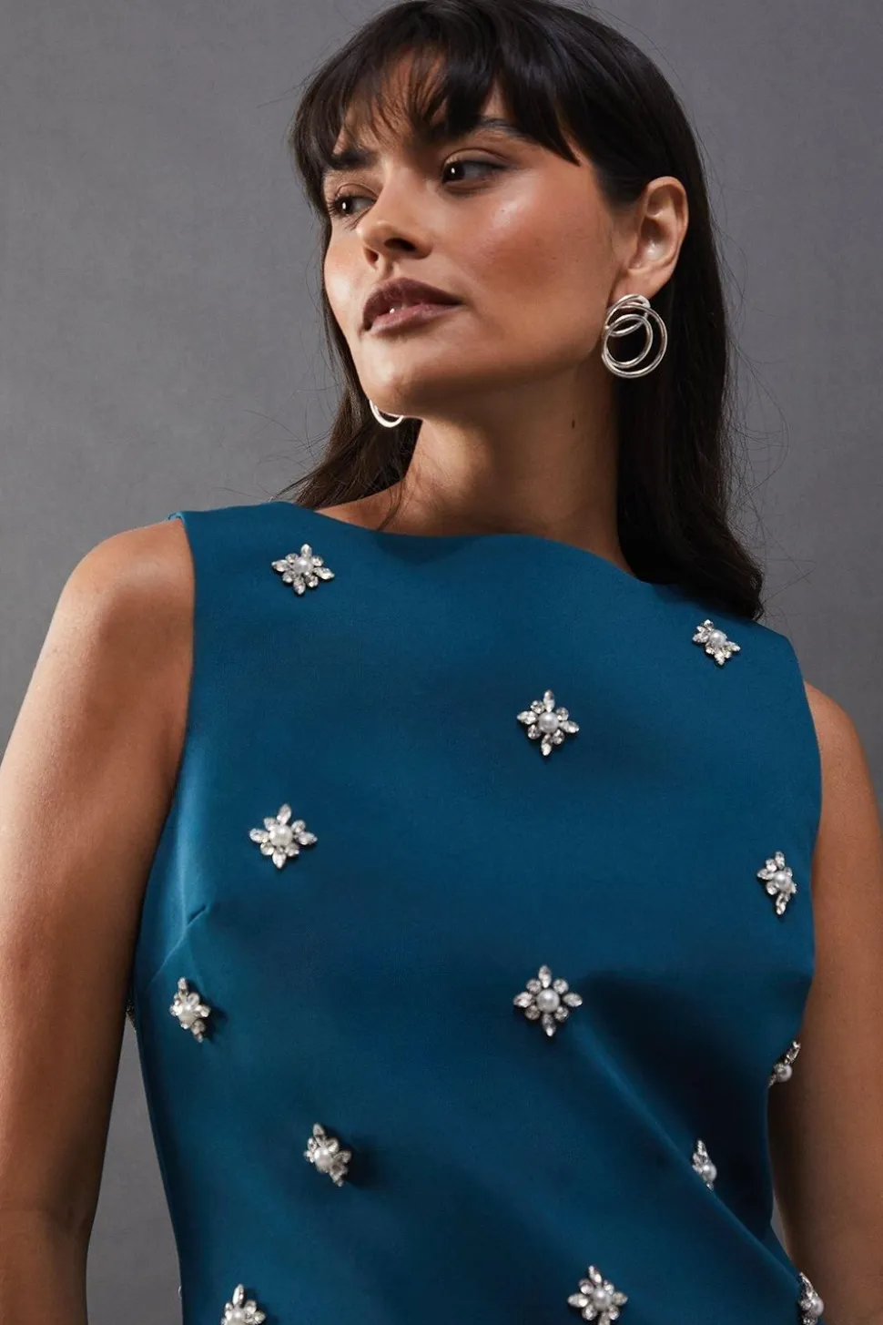 Embellished Structured Sleeveless Sequin Mini Dress