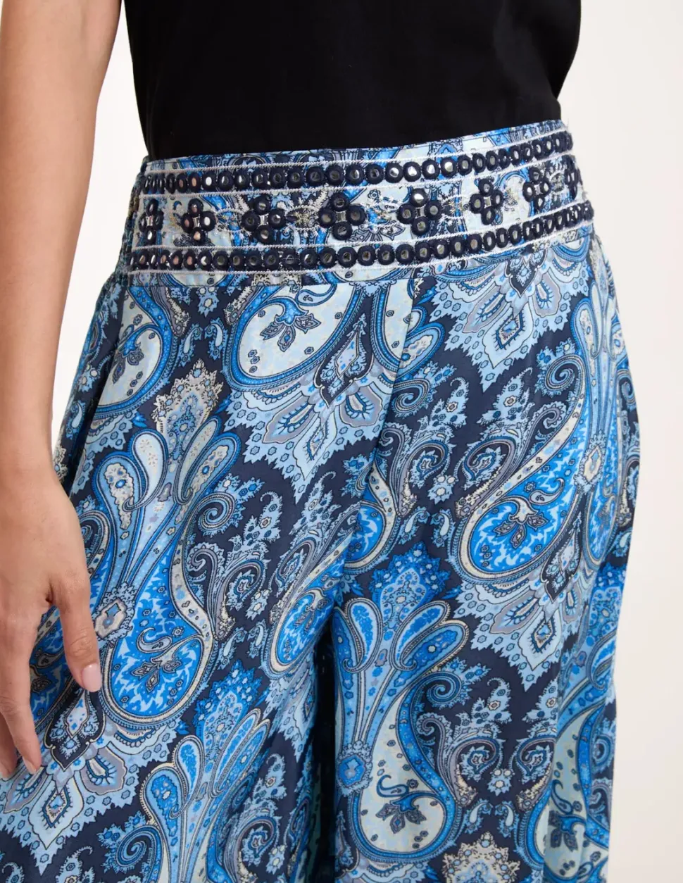 Embellished Waist Wide Leg Trouser