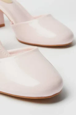 Emelda Round Toe Block Heel Court Shoes