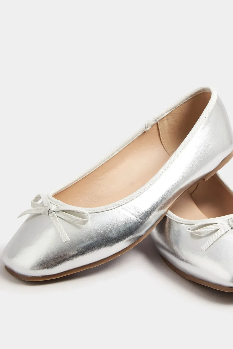 Extra Wide Fit Ballerina Pumps