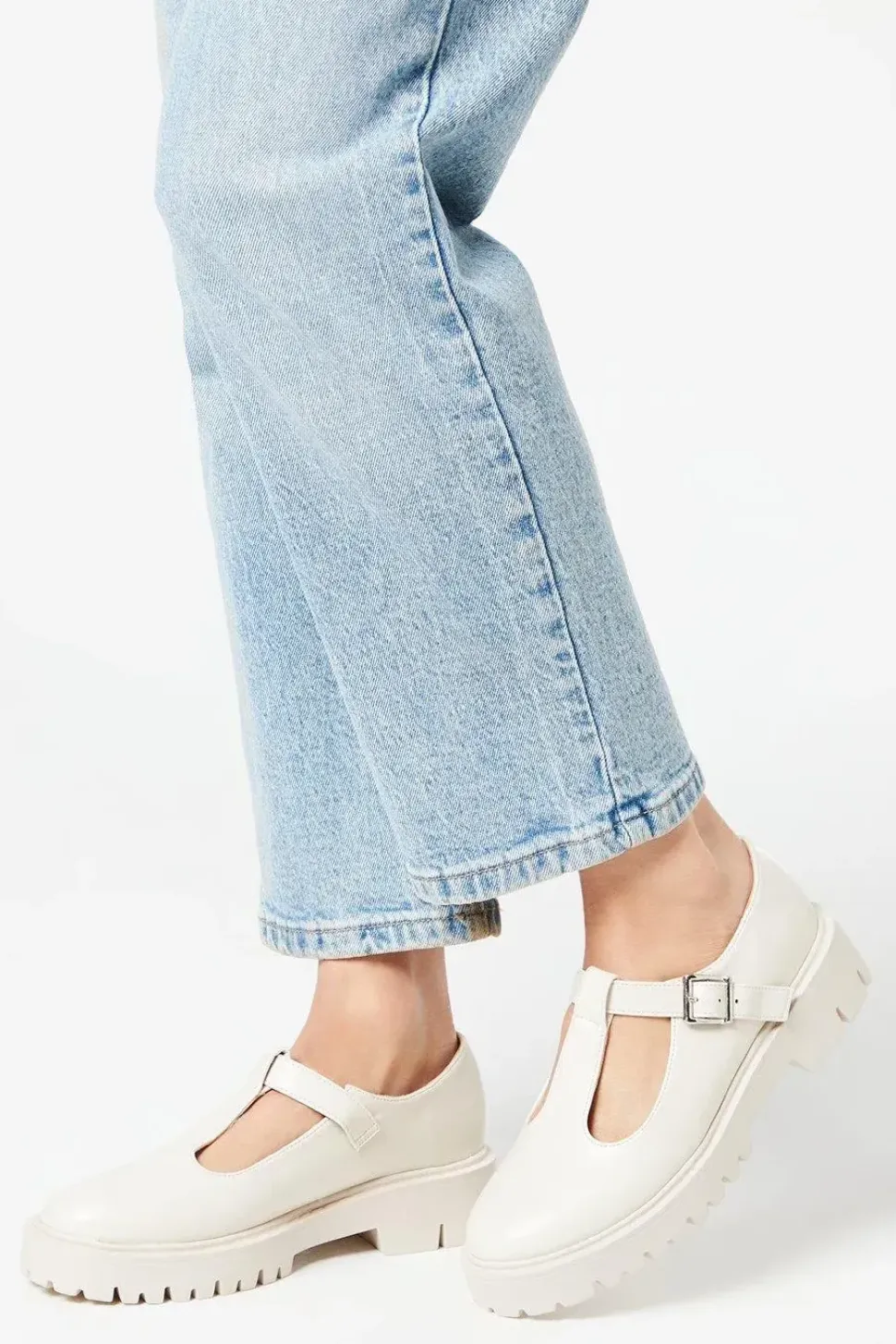 Faith: Naevias Chunky T-bar Mary-jane Shoes