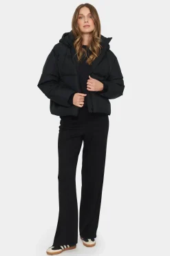 Fey Short Hooded Puffer Jacket-
