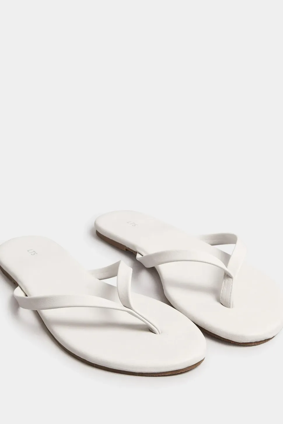 Flat Toe Thong Salndals In Standard Fit