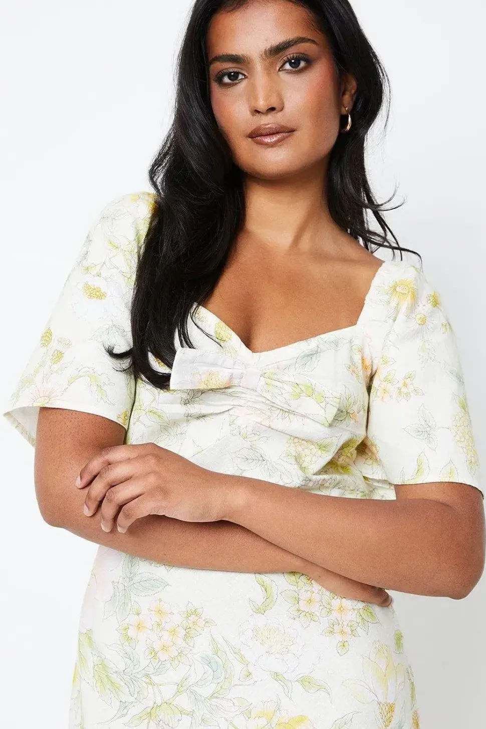 Floral Flutter Sleeve Midi Dress