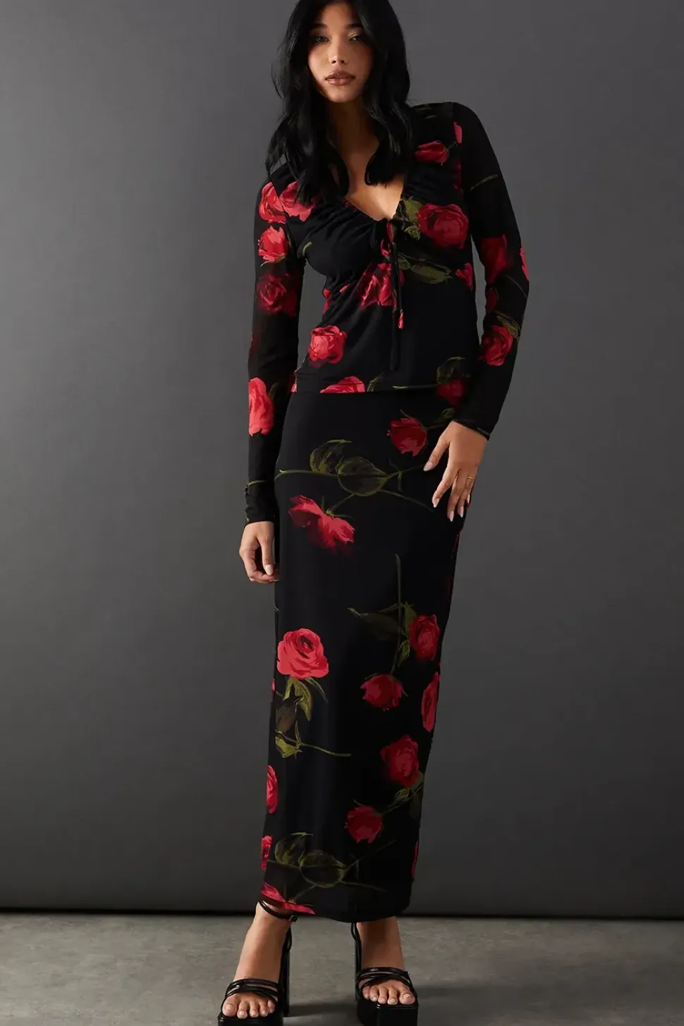 Floral Mesh Gathered Drawstring Fitted Top