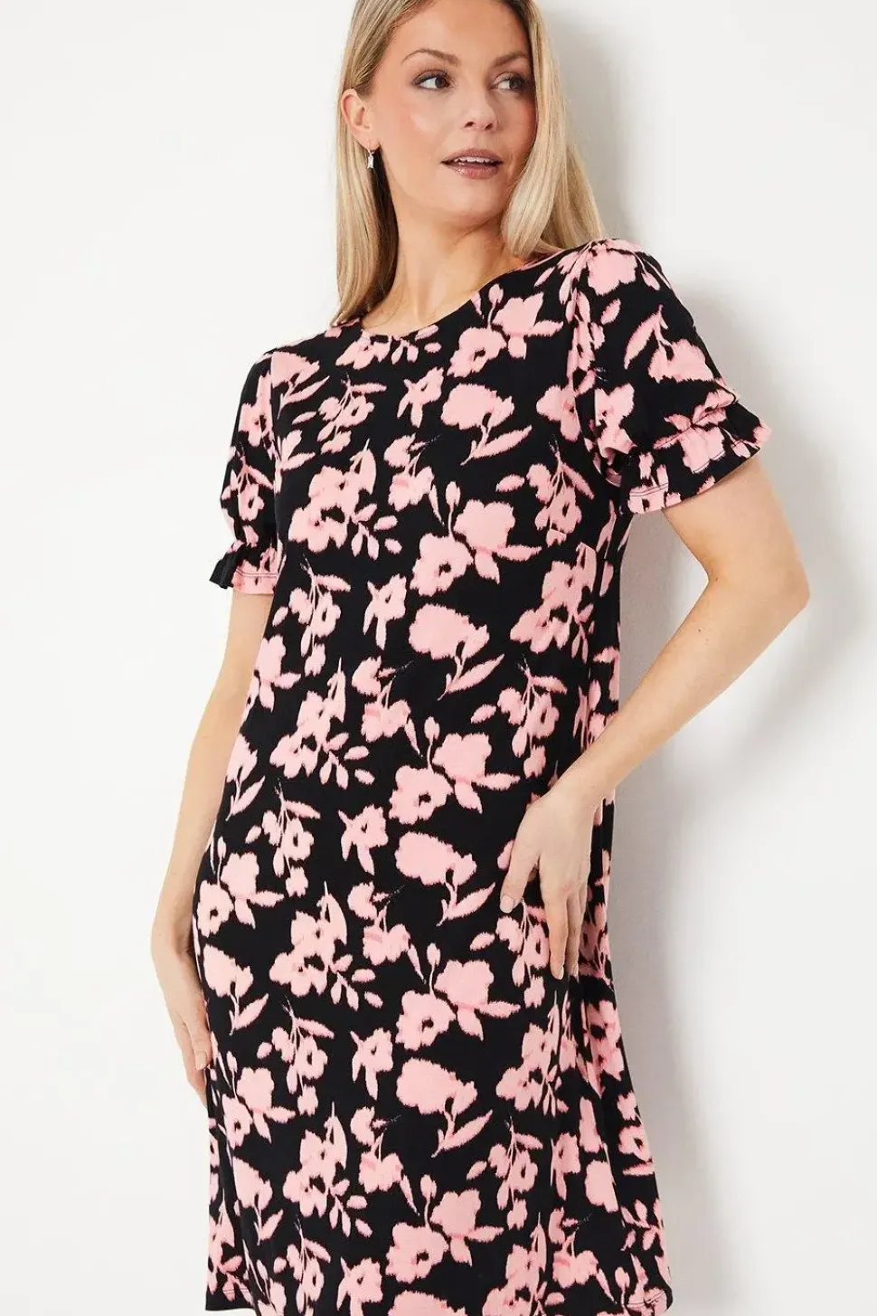 Floral Printed Jersey Short Sleeve Shift Dress