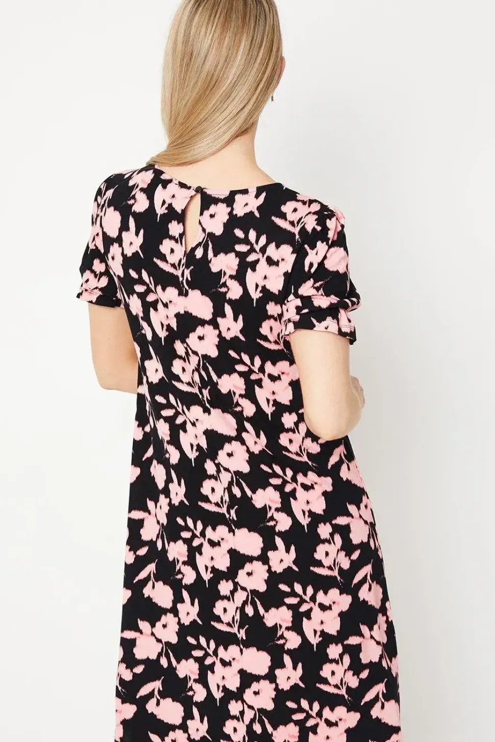 Floral Printed Jersey Short Sleeve Shift Dress