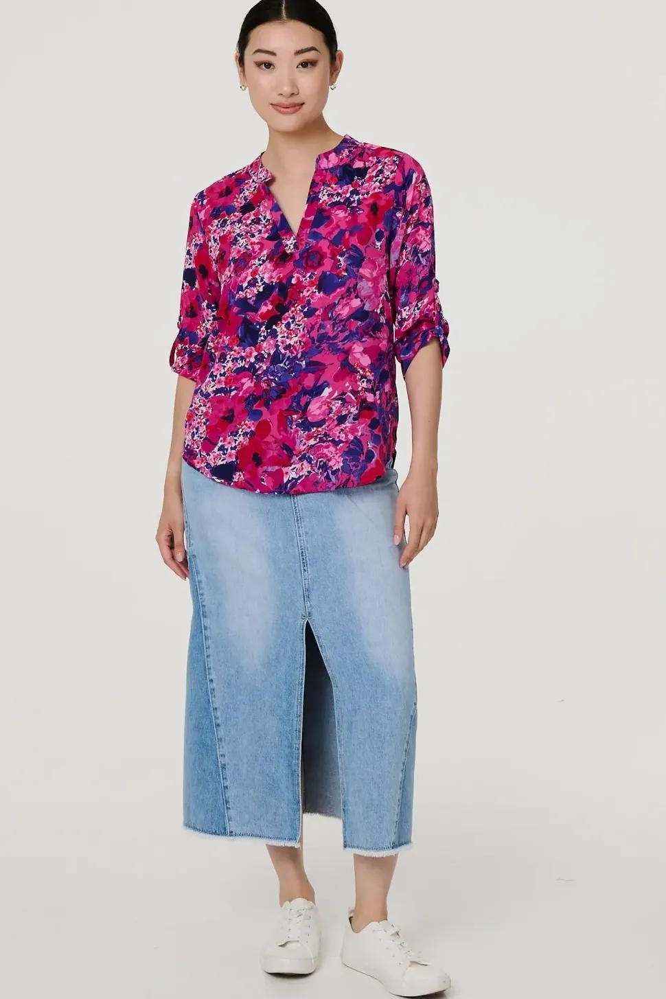Floral 3/4 Sleeve Collarless Blouse