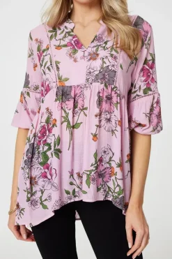 Floral 3/4 Sleeve Curve Hem Blouse
