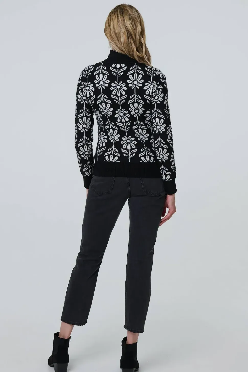 Floral Zip Neck Long Sleeve Pullover