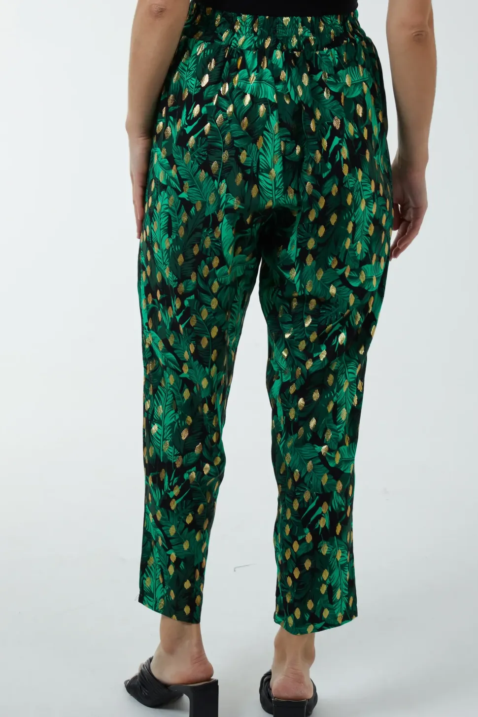 Foil Detail Capri Trousers