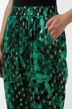 Foil Detail Capri Trousers
