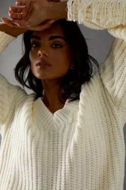 Fringed Back V Neck Jumper