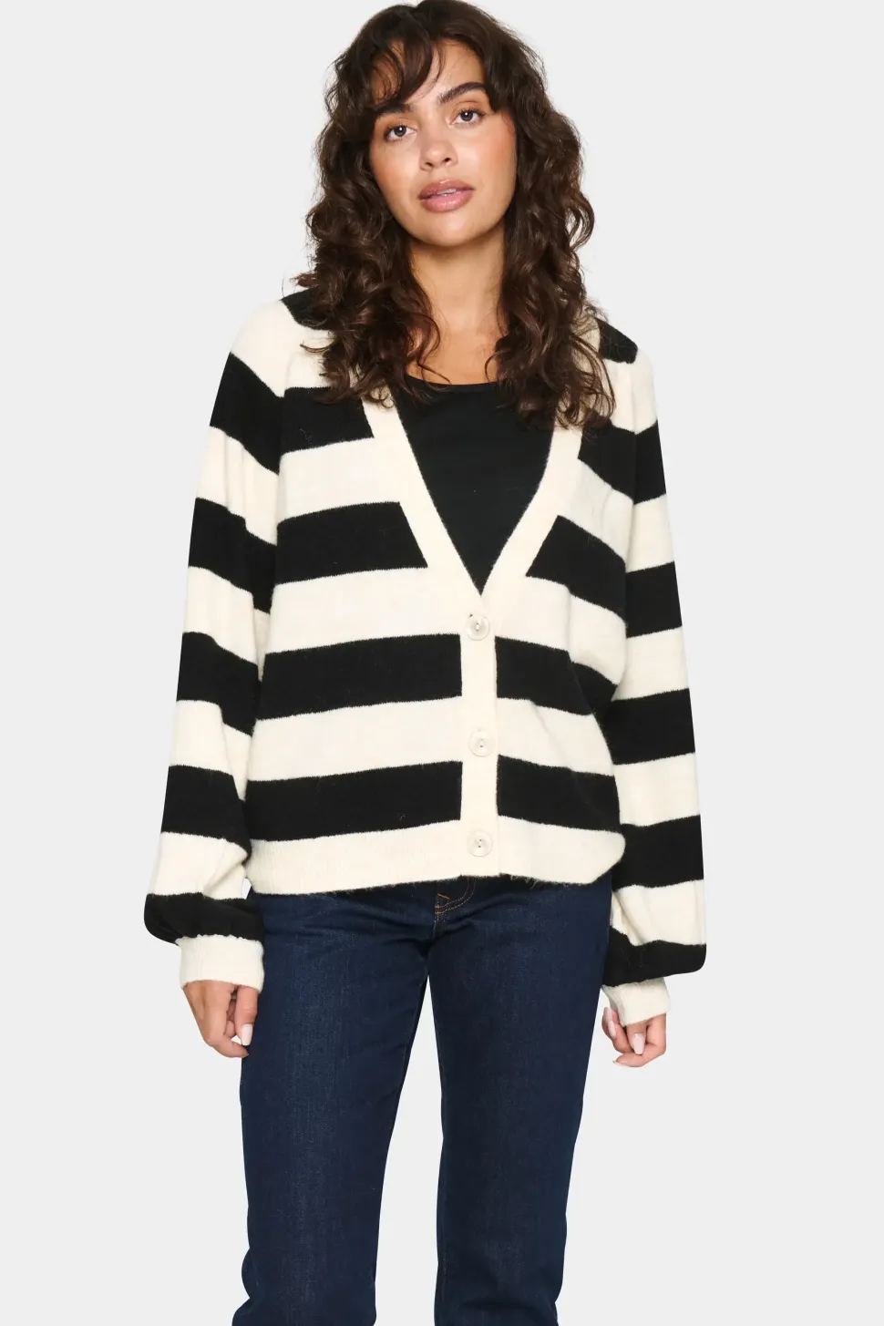 GarbieSZ V-neck Button Cardigan-