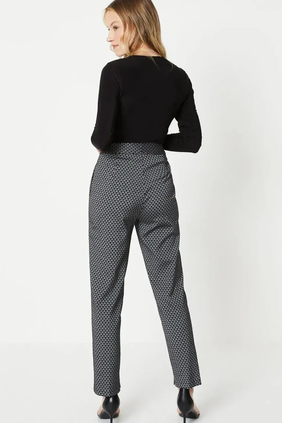 Geo Jaquard Tapered Trouser