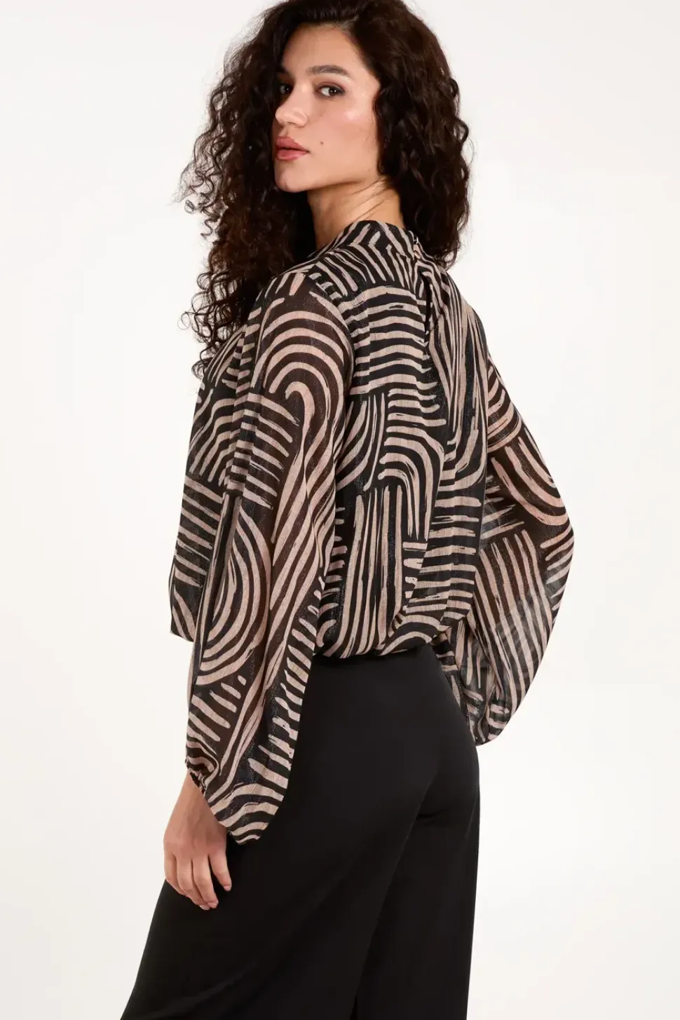 Geo Swirl Bubble Hem Top