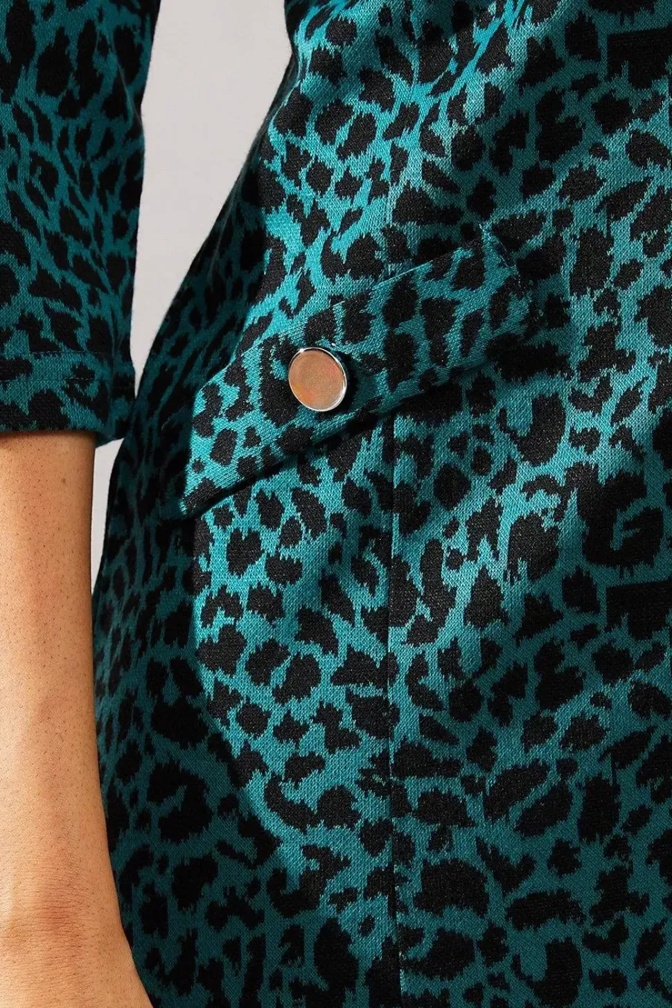 Green Leopard Jacquard Ponte Shift Dress