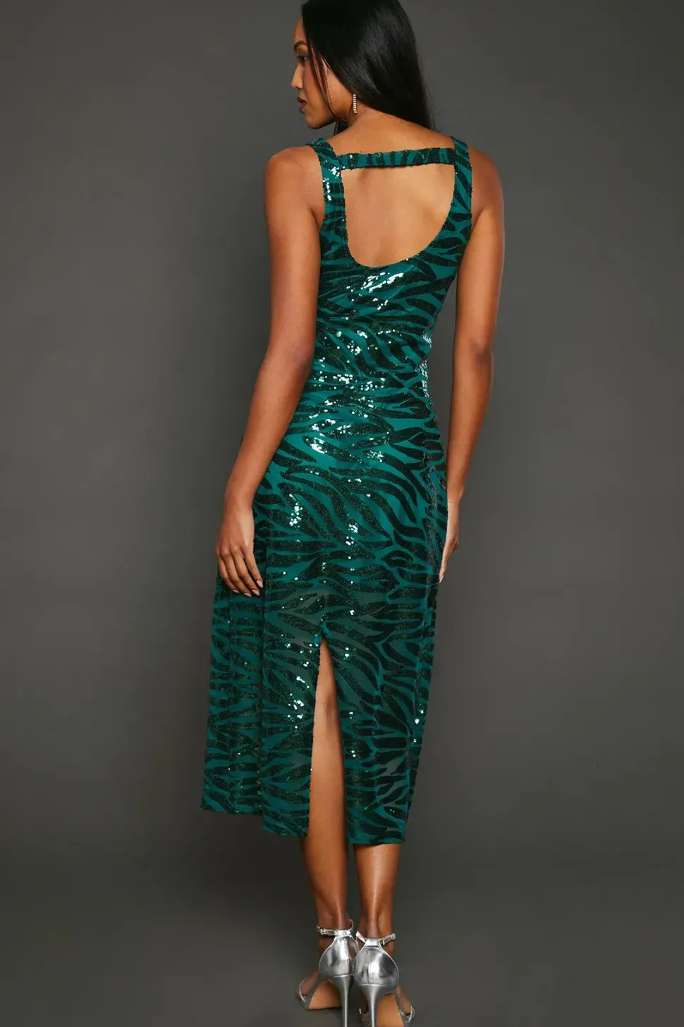 Green Scoop Neck Sequin Midi Dress