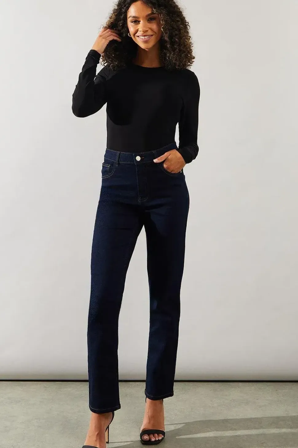 Harper Straight Leg Jeans
