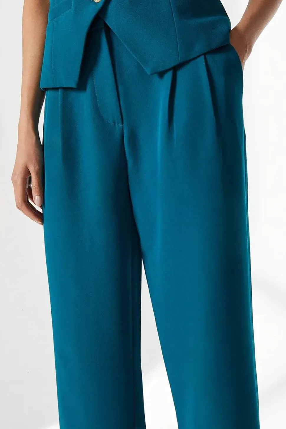 High Waisted Wide Leg Trouser