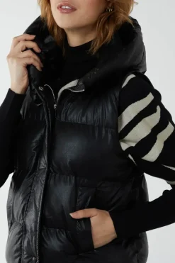 Hooded Puffer Gilet