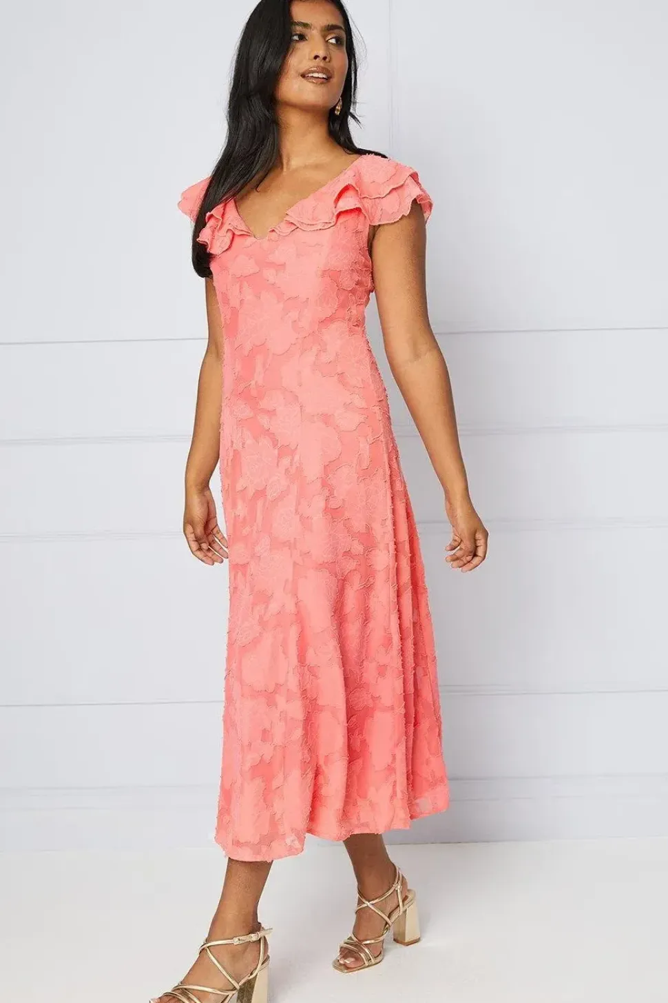 Jacquard Ruffle Sleeve Midi Dress