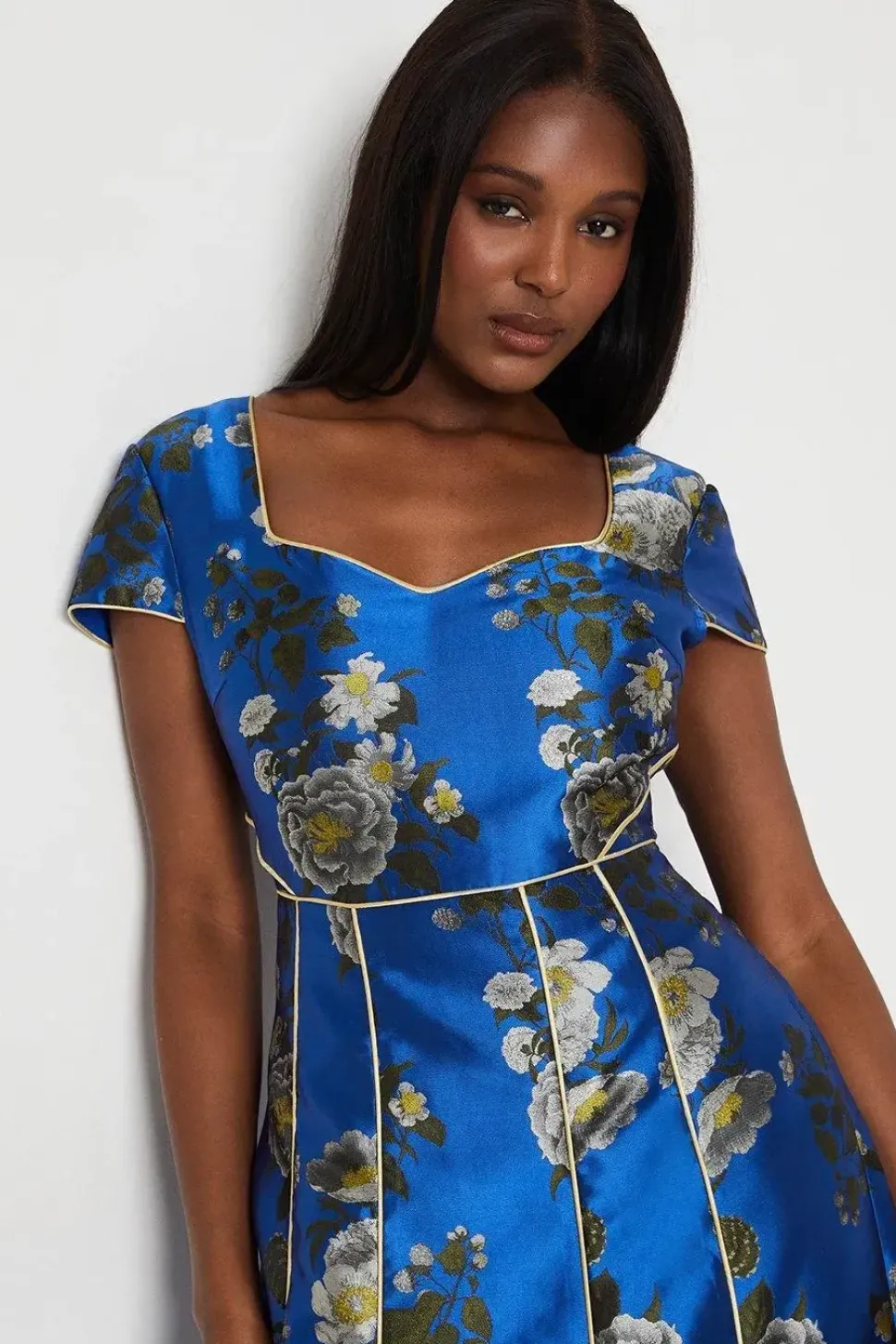 Jacquard Sweetheart Neckline Midi Dress With Piping