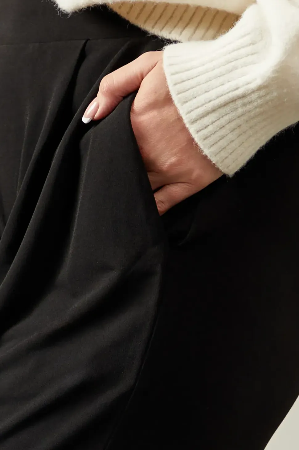 Jersey Tapered Trouser