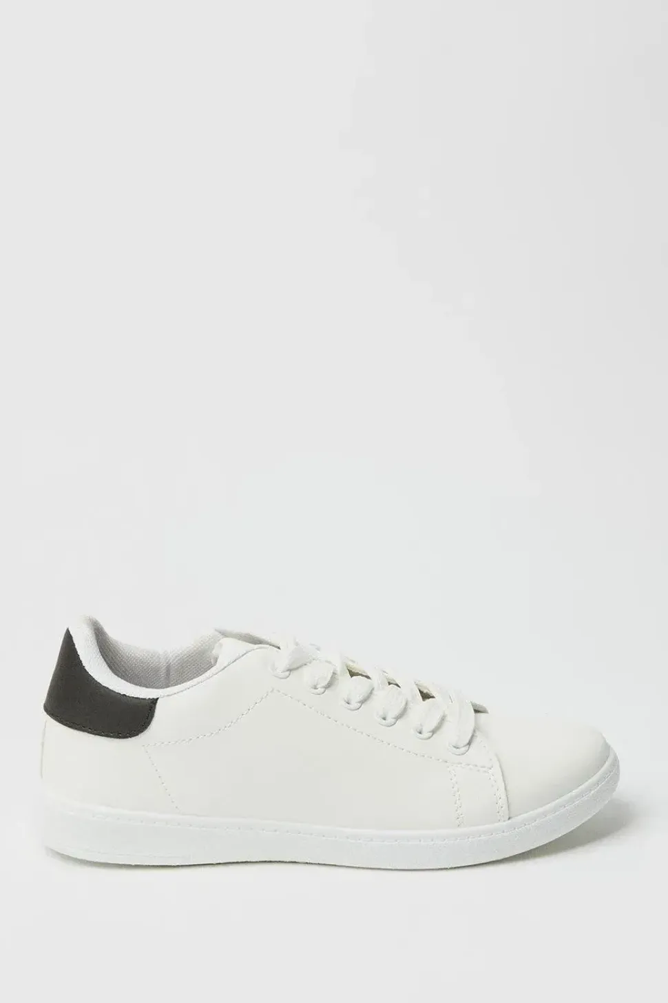 Kellies Lace Up Trainers