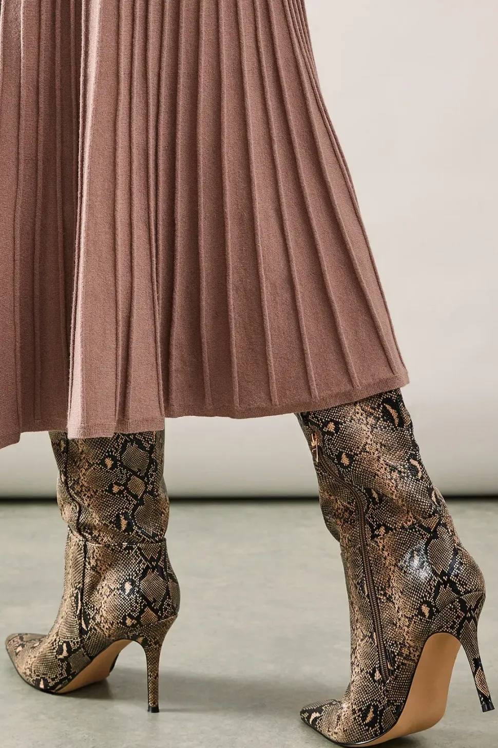 Kenny Stiletto Straight Leg Knee Boots