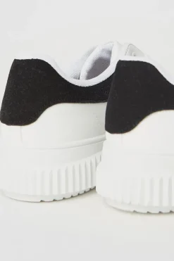 Kingsley Platform Lace Up Trainers