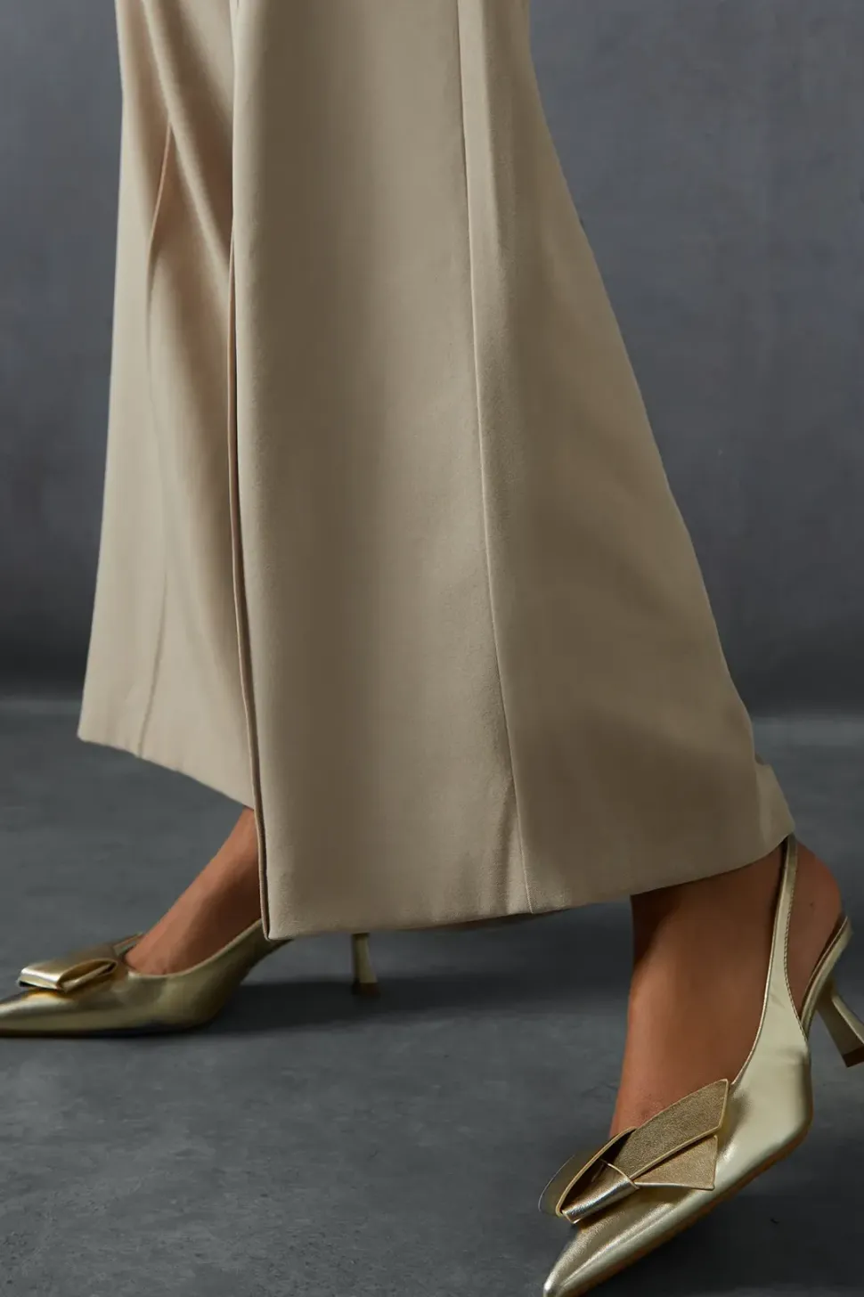 Knot Detail Sling Back Low Heels
