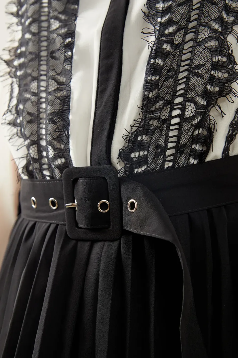 Lace Detail Collared Shirt Dress