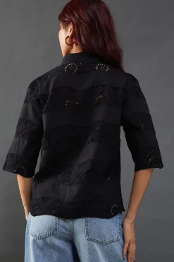 Lace Mix Scallop Hem Crop Shirt