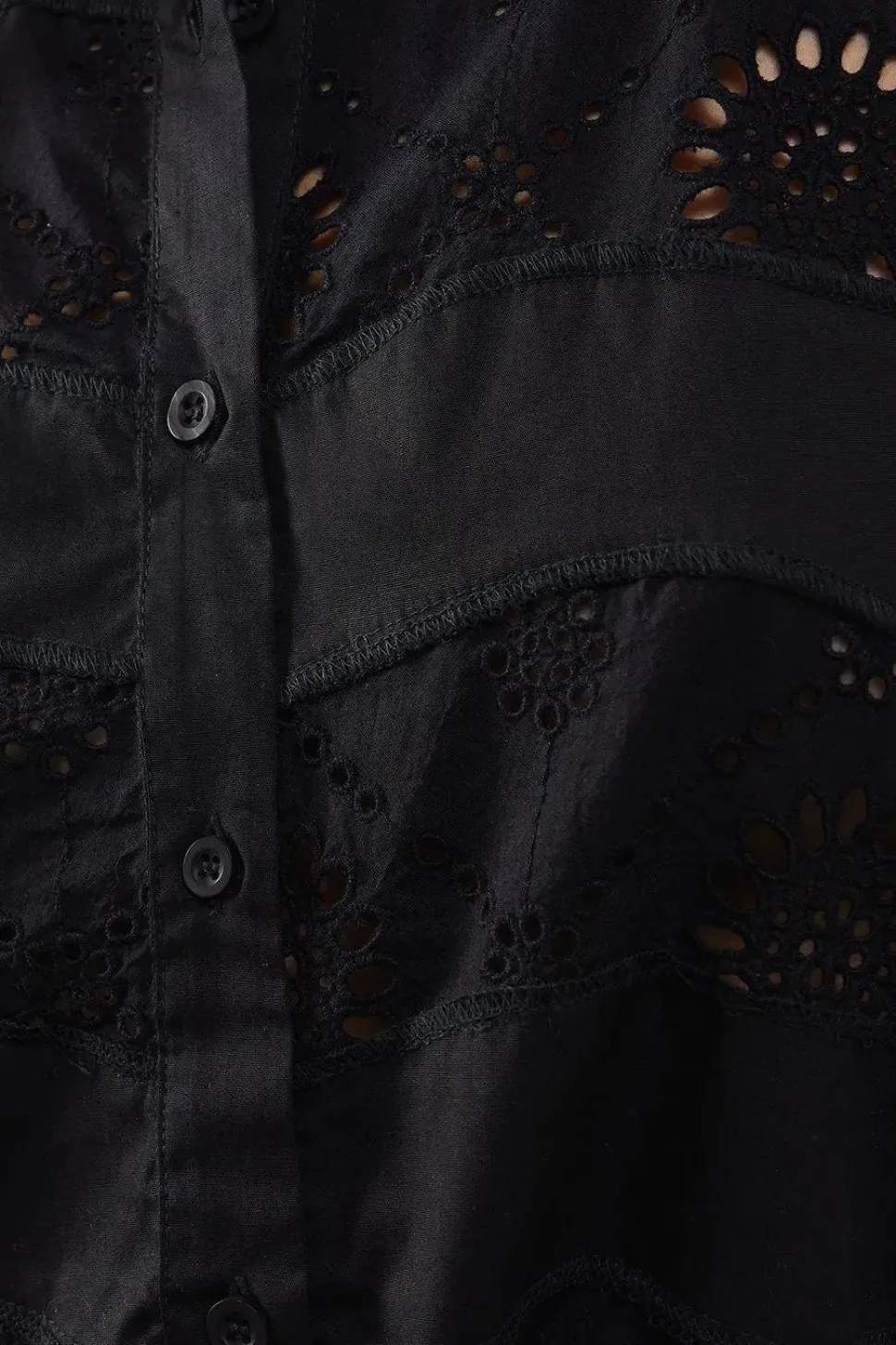 Lace Mix Scallop Hem Crop Shirt