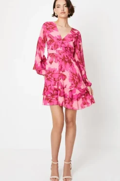 Leaf Print Corsage Tiered Mini Dress