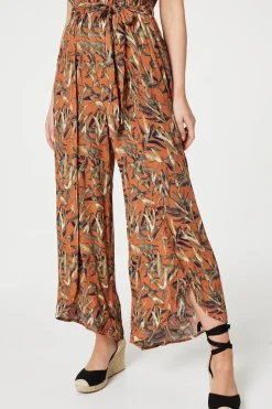 Leaf Print Sleeveless Jumpsuit