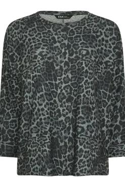 Leopard Print Jumper