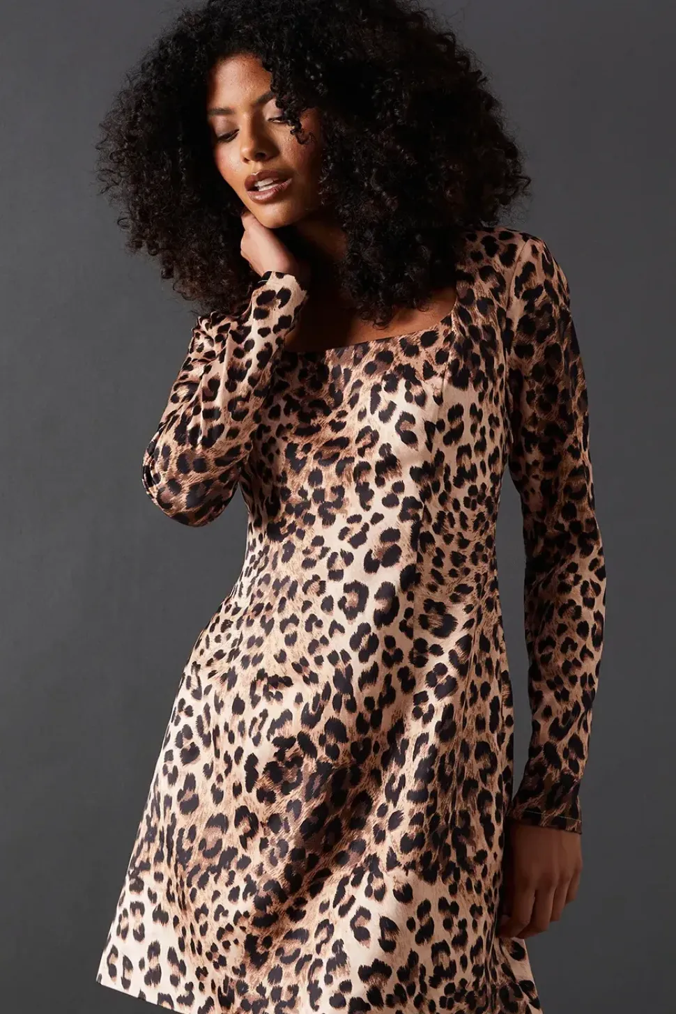 Leopard Structured Satin Scoop Neck Fitted Mini Dress
