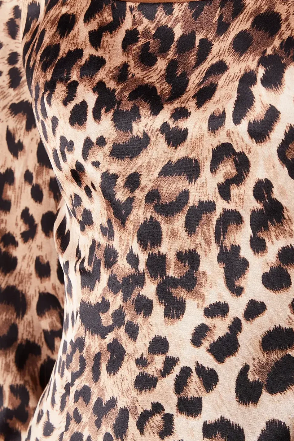 Leopard Structured Satin Scoop Neck Fitted Mini Dress