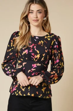 Long Sleeve Tea Blouse