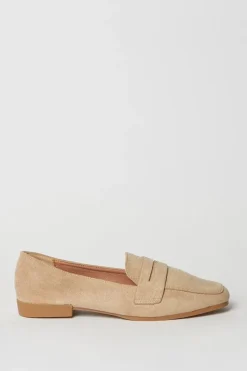 Lotus Square Toe Penny Loafer