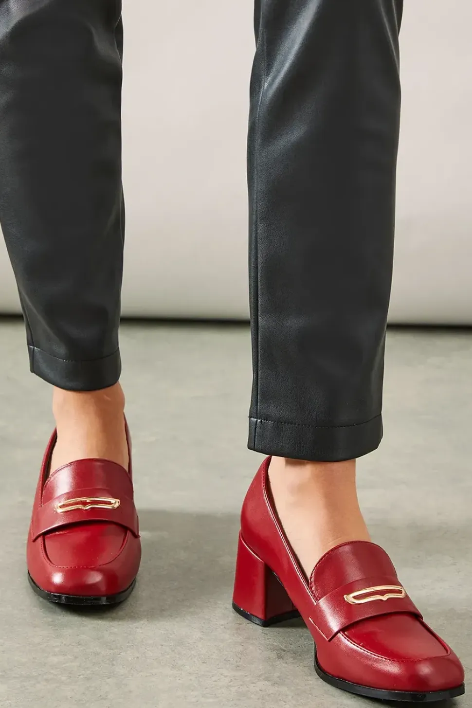 Loupe Metal Trim Heeled Loafer