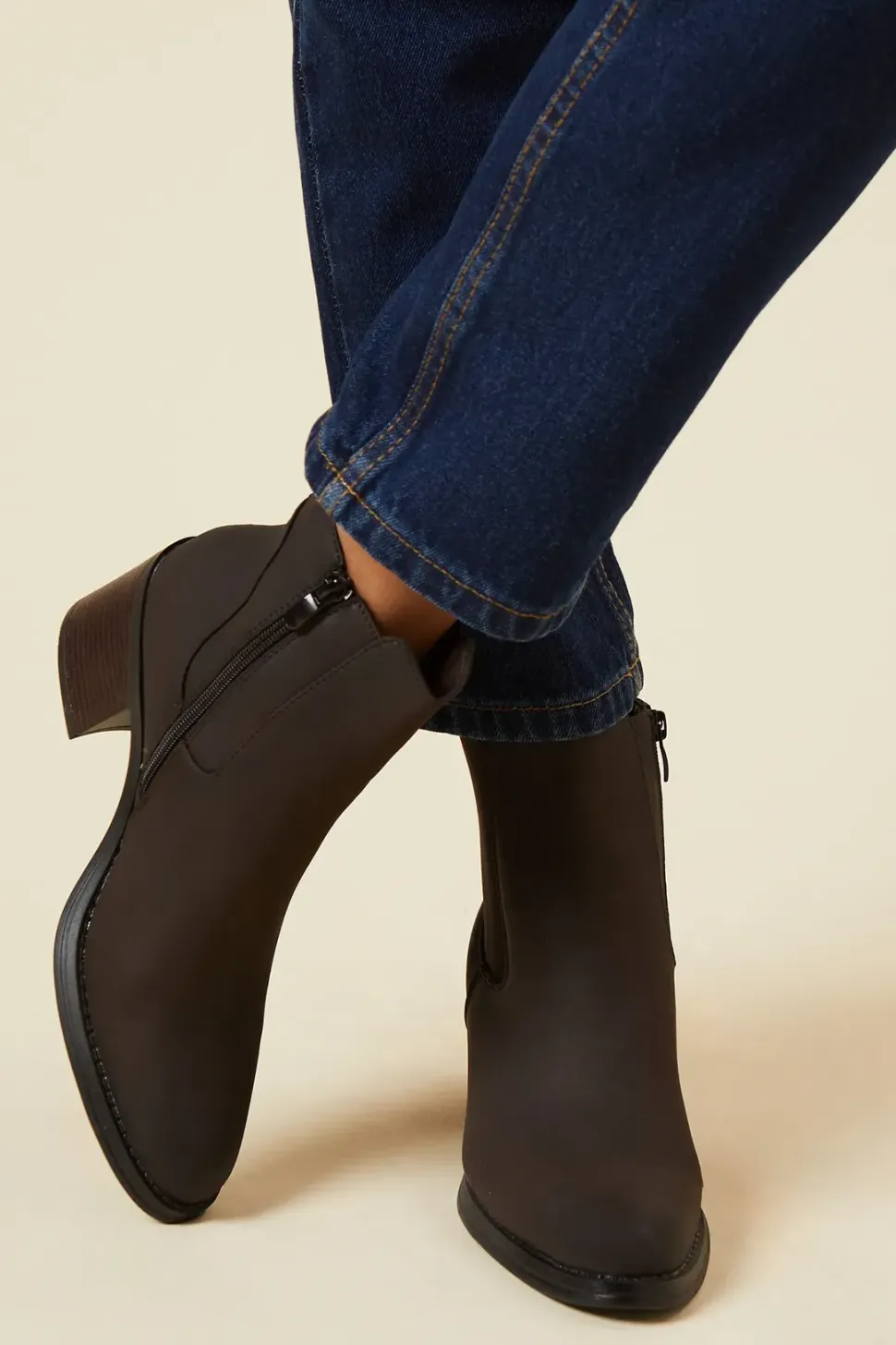 Maelle Faux Nubuck Medium Block Heel Chelsea Boot