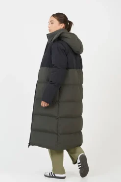 Maxi Contrast Hooded Puffer Jacket